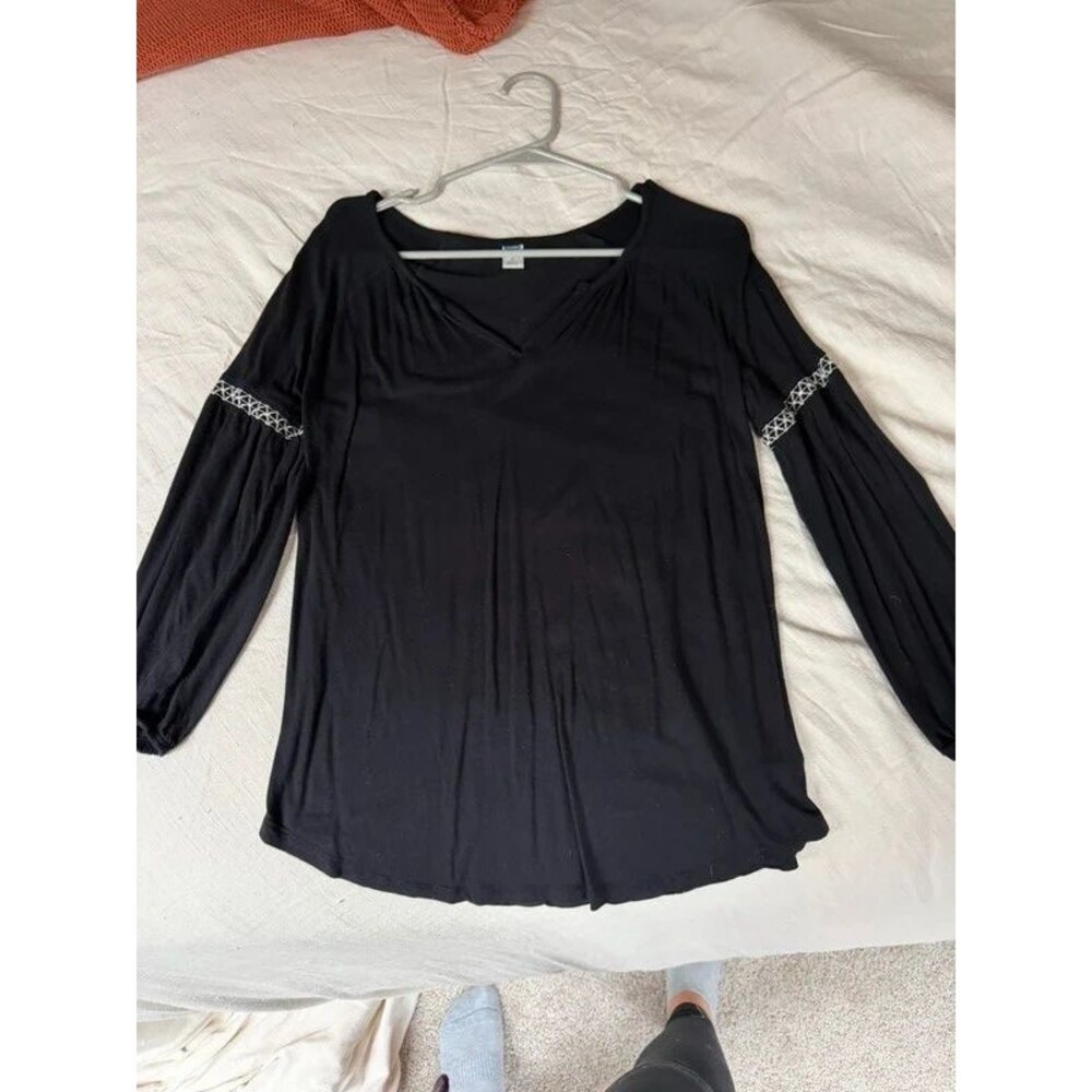 Old Navy long sleeve Blouse